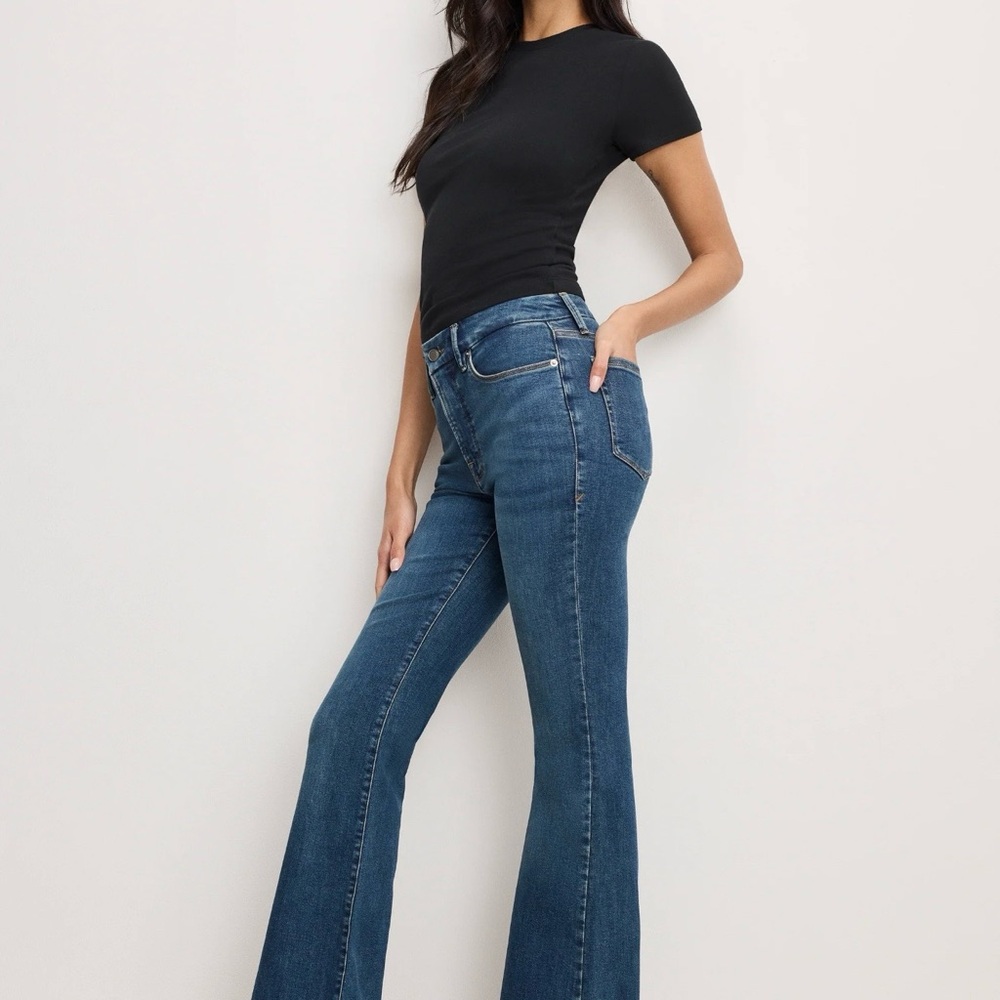 Good American Good Legs Flare Jeans